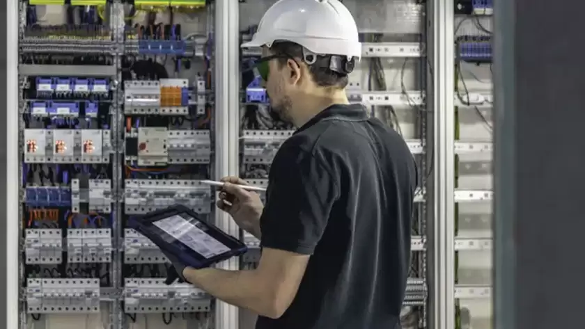 Normativas y códigos de instalación eléctrica: lo que necesitas saber
