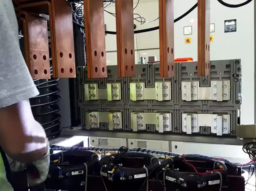 Guía completa para la instalación de sistemas de energía de respaldo: ups y generadores