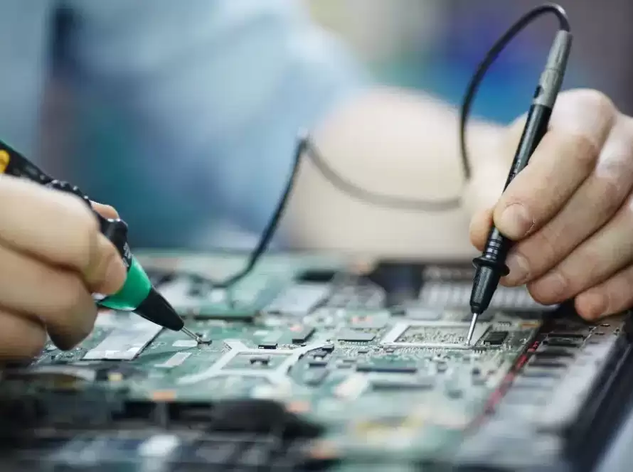 Fallos recurrentes en sistemas electromecánicos: análisis, prevención y solución