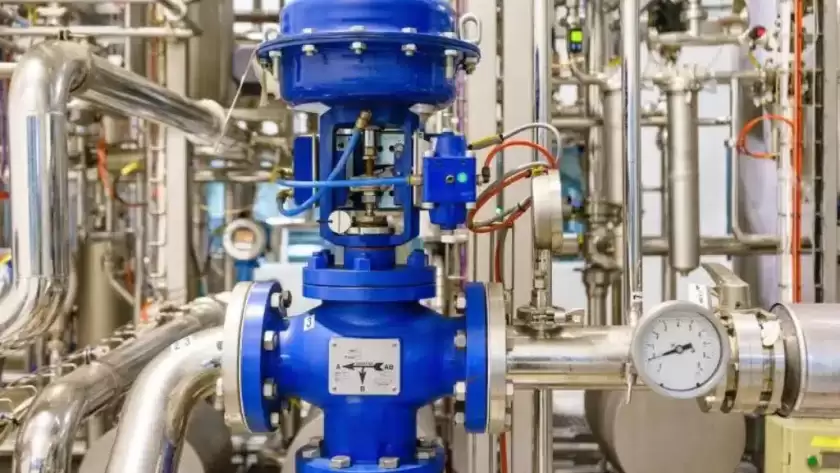 Instalación y reparación de sistemas neumáticos en la industria
